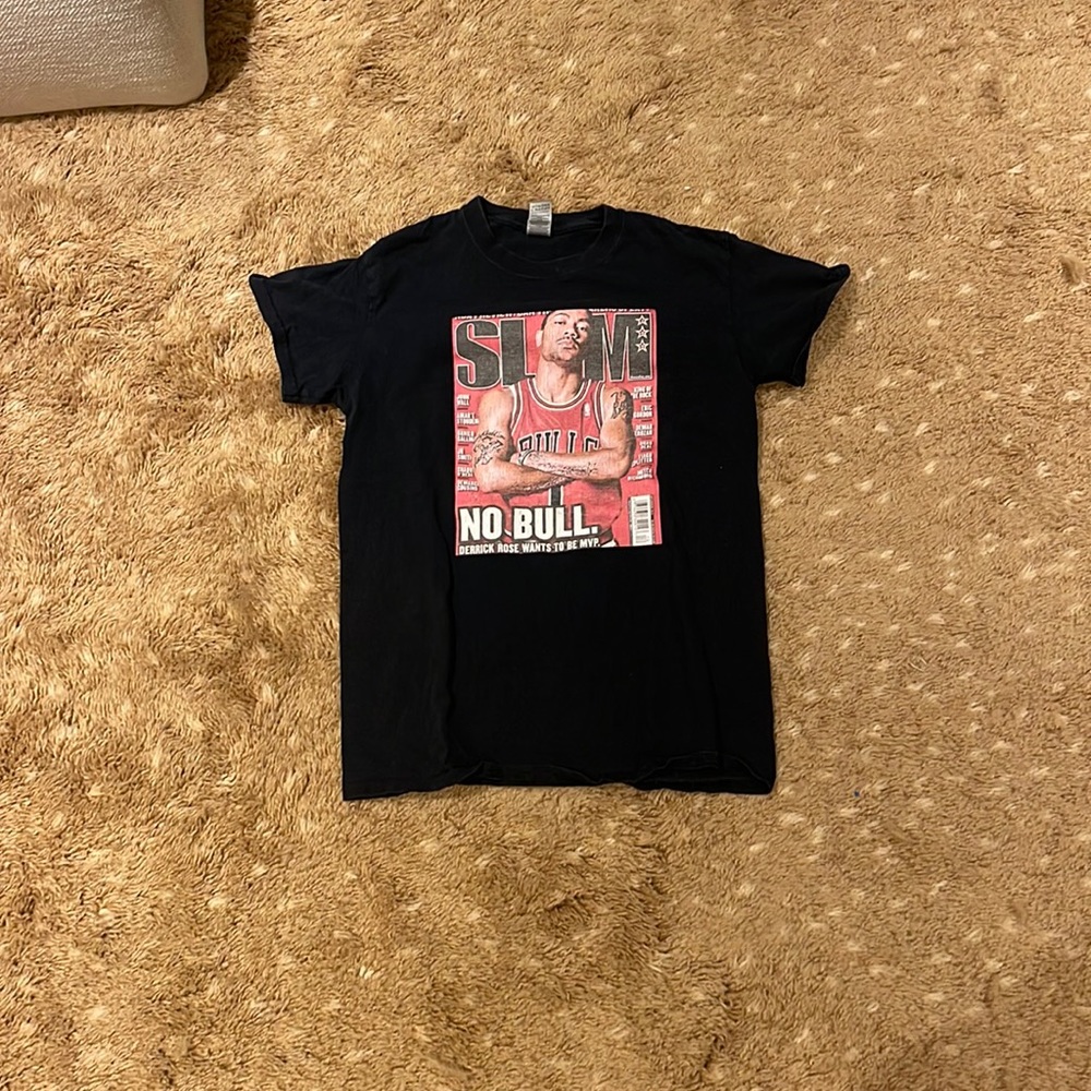 Derrick Rose slam graphic tee